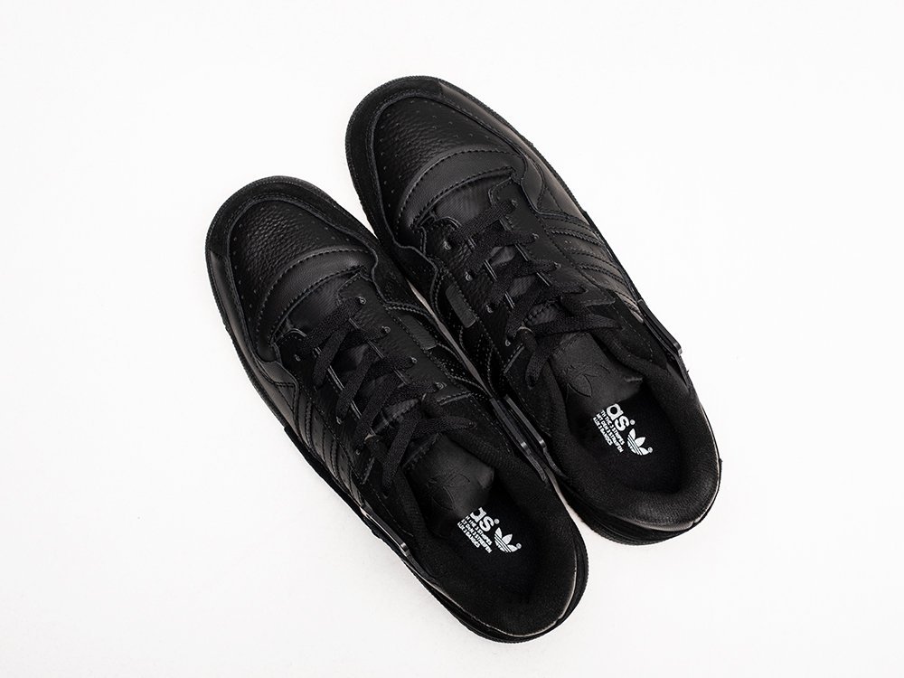 Adidas forum outlet low all black