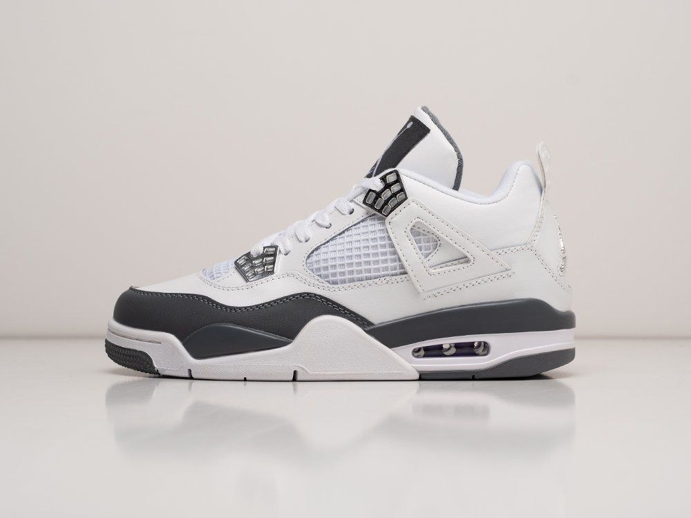 Air jordan 4 store black and white