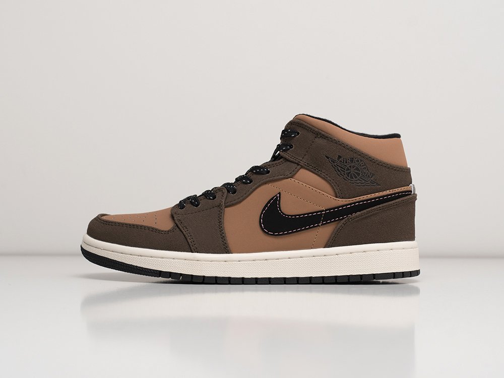 Brown jordans 1 hotsell