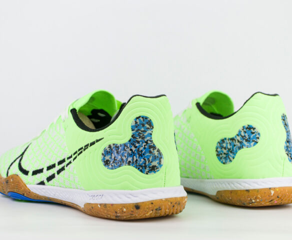 Футзалки Nike Reactgato IC Green. Вид 3