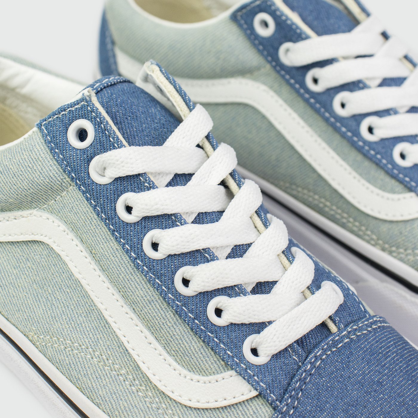 Denim vans low top hotsell