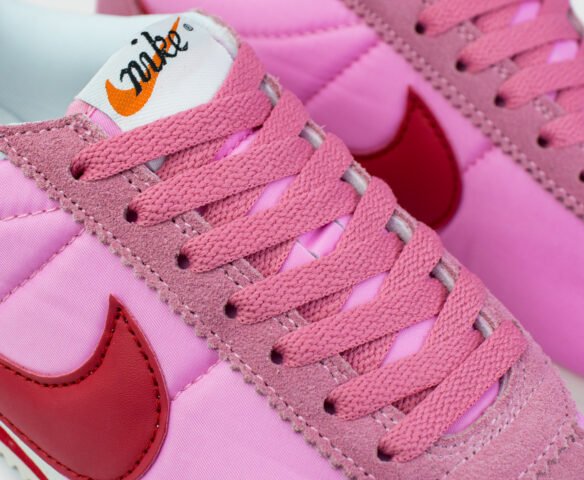 Nike Cortez Classic Nylon Laser Pink. Вид 5