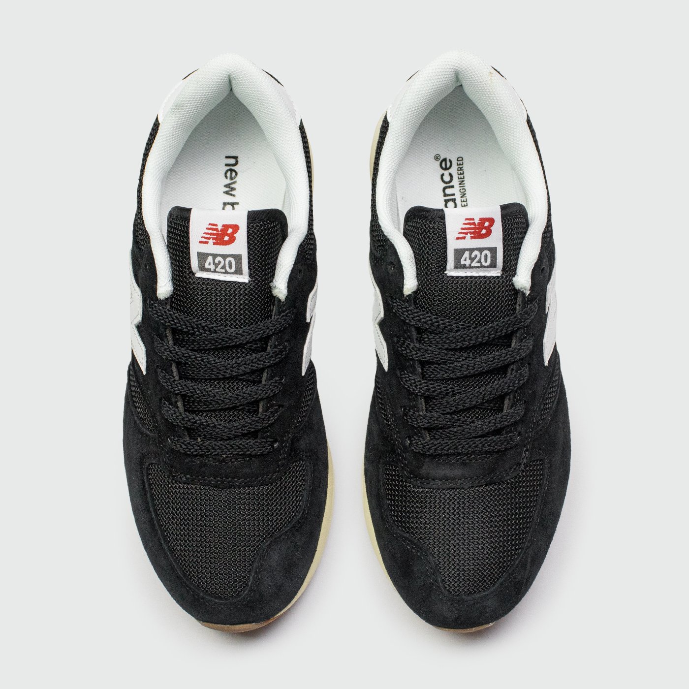 New Balance 420 Re En Black White KEDRED