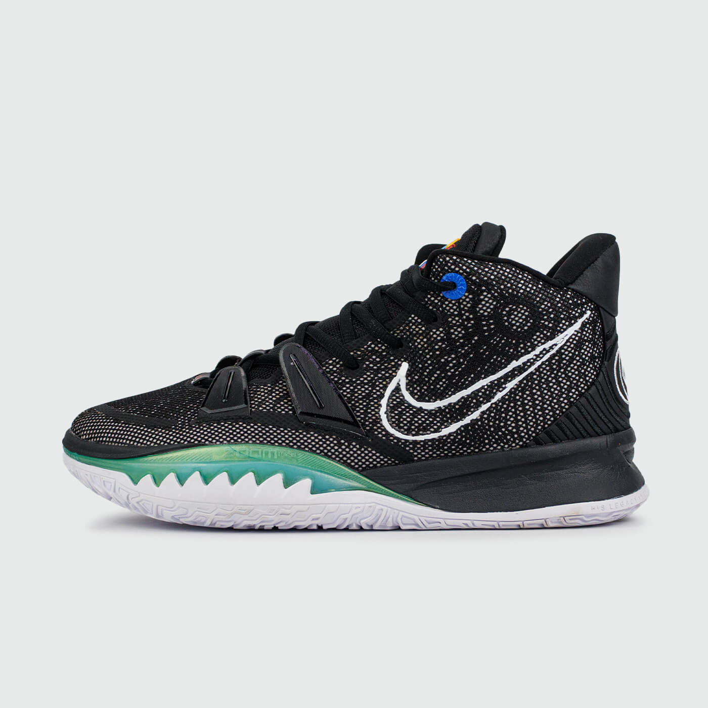 Green and outlet white kyrie