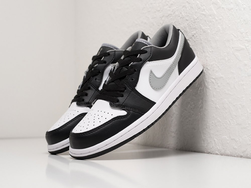 Nike Air Jordan 1 Low black white wmn