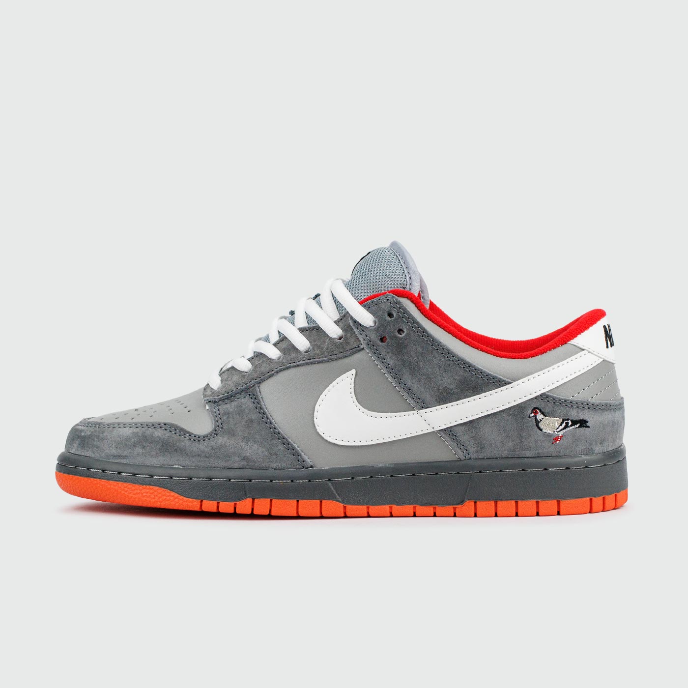 Nike shop dunks pigeons