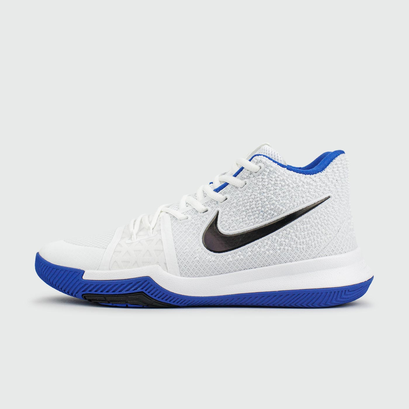 Kyrie 3 white and blue on sale