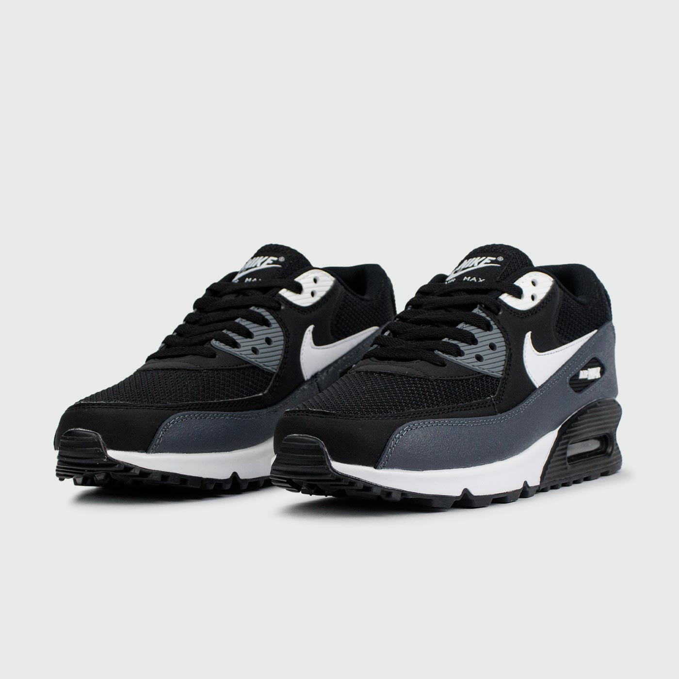 Nike air max 90 on sale black and grey and white