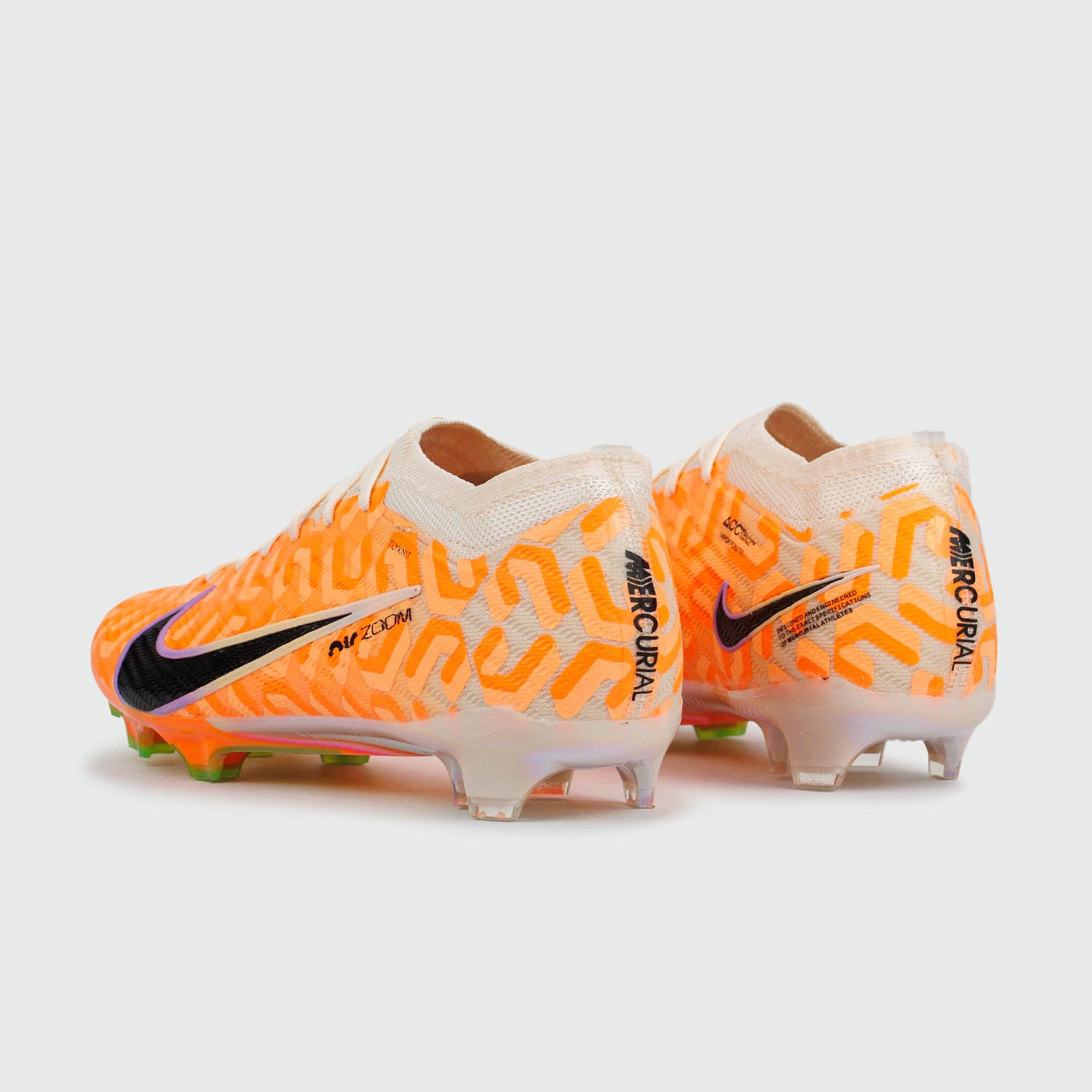 Mercurial noir et orange hot sale