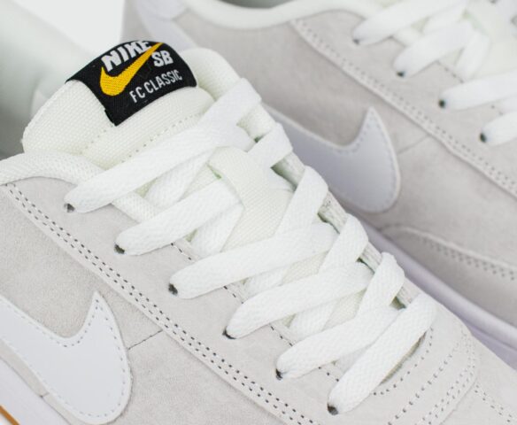 Nike classic clearance white