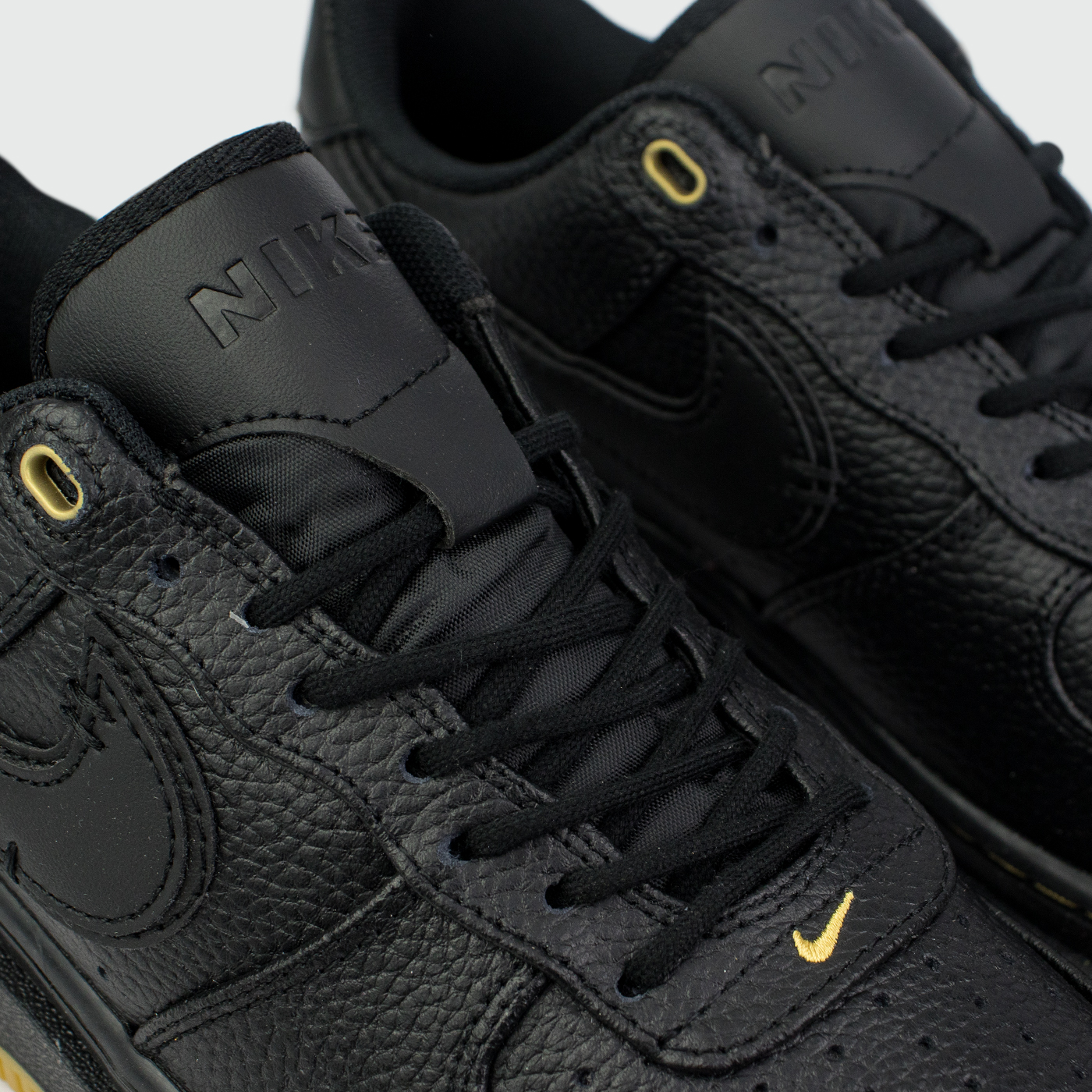 Air force 1 07 black gum best sale