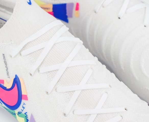 Nike Phantom GX II Elite FG White. Вид 5