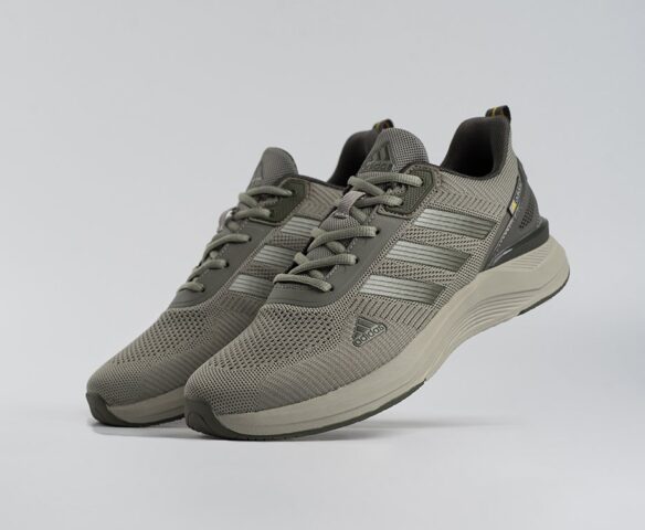 Adidas бежевые 44515