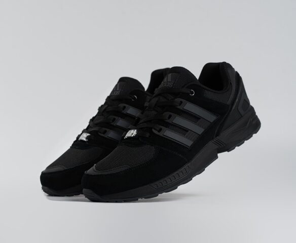 Adidas ZX 8000 черные 44562
