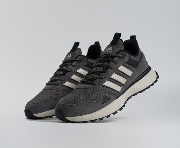 Adidas серые 44579